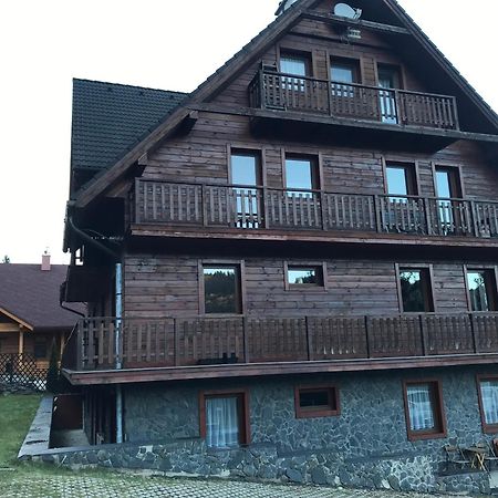Bystra Apartments Deer And Wolf Exteriör bild