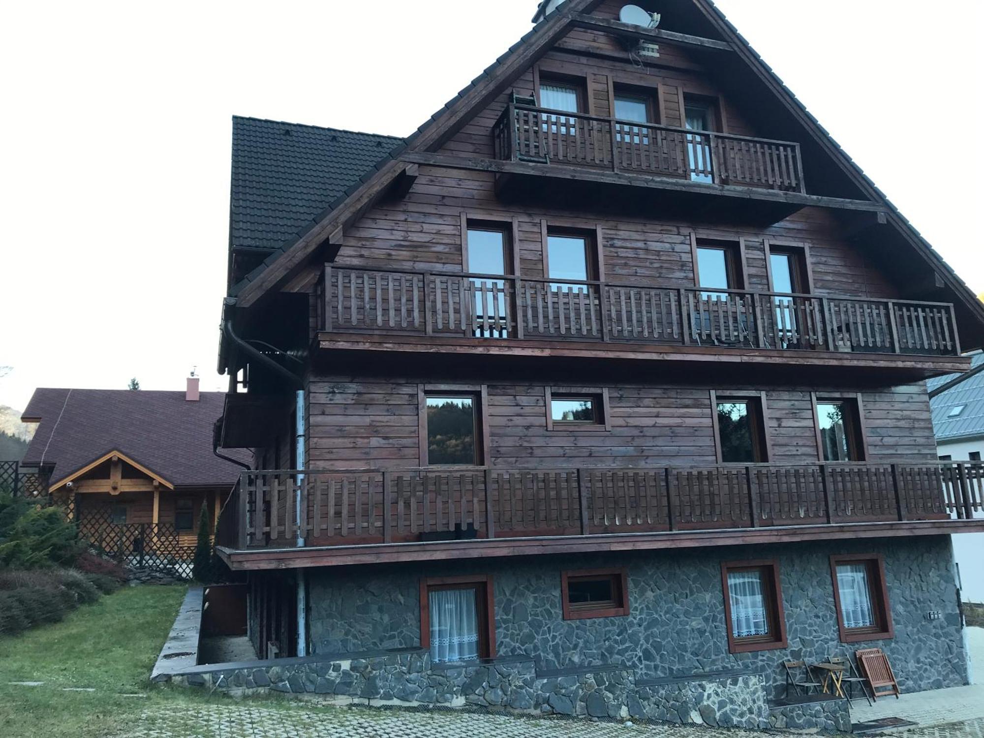 Bystra Apartments Deer And Wolf Exteriör bild