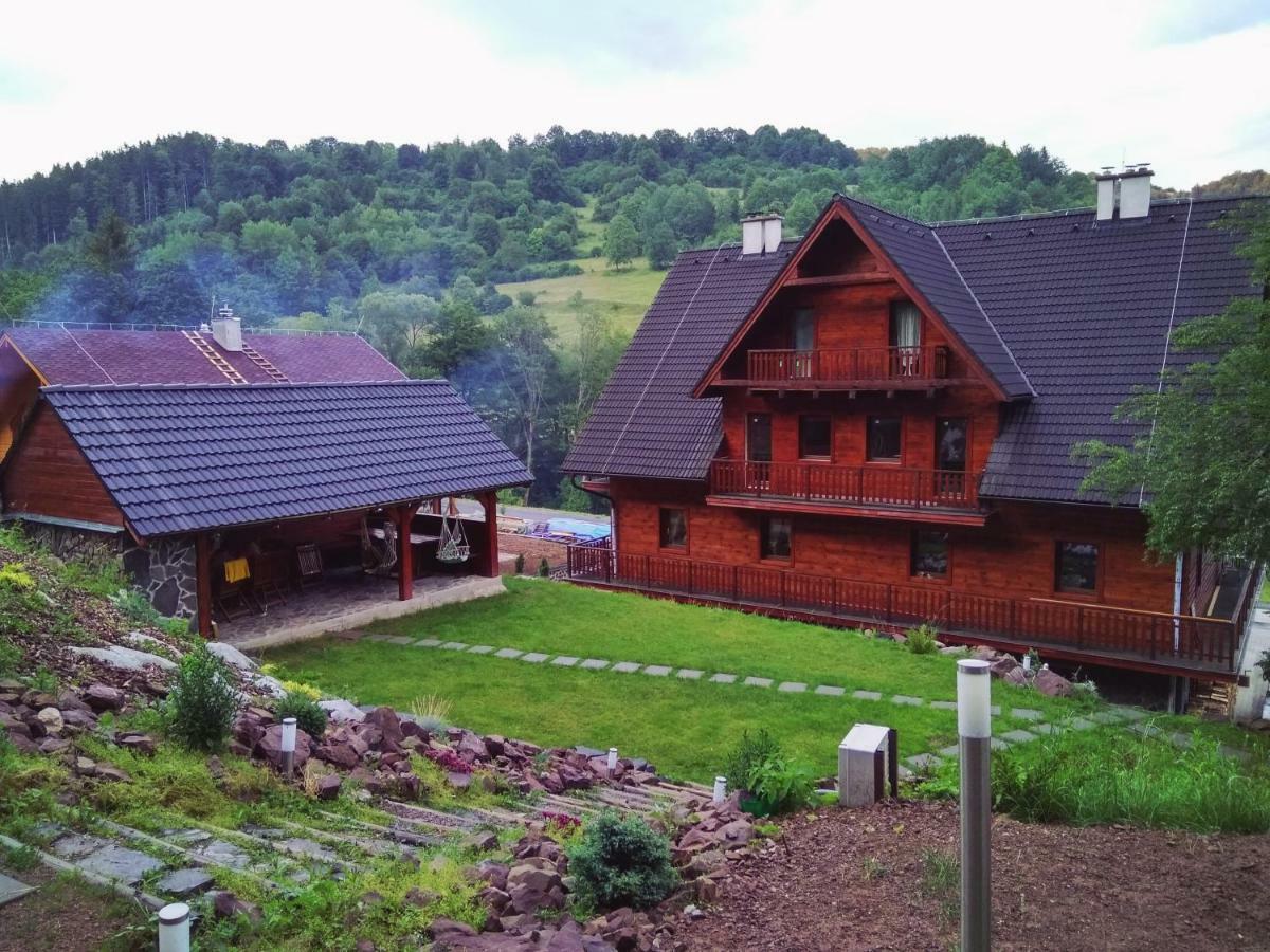 Bystra Apartments Deer And Wolf Exteriör bild